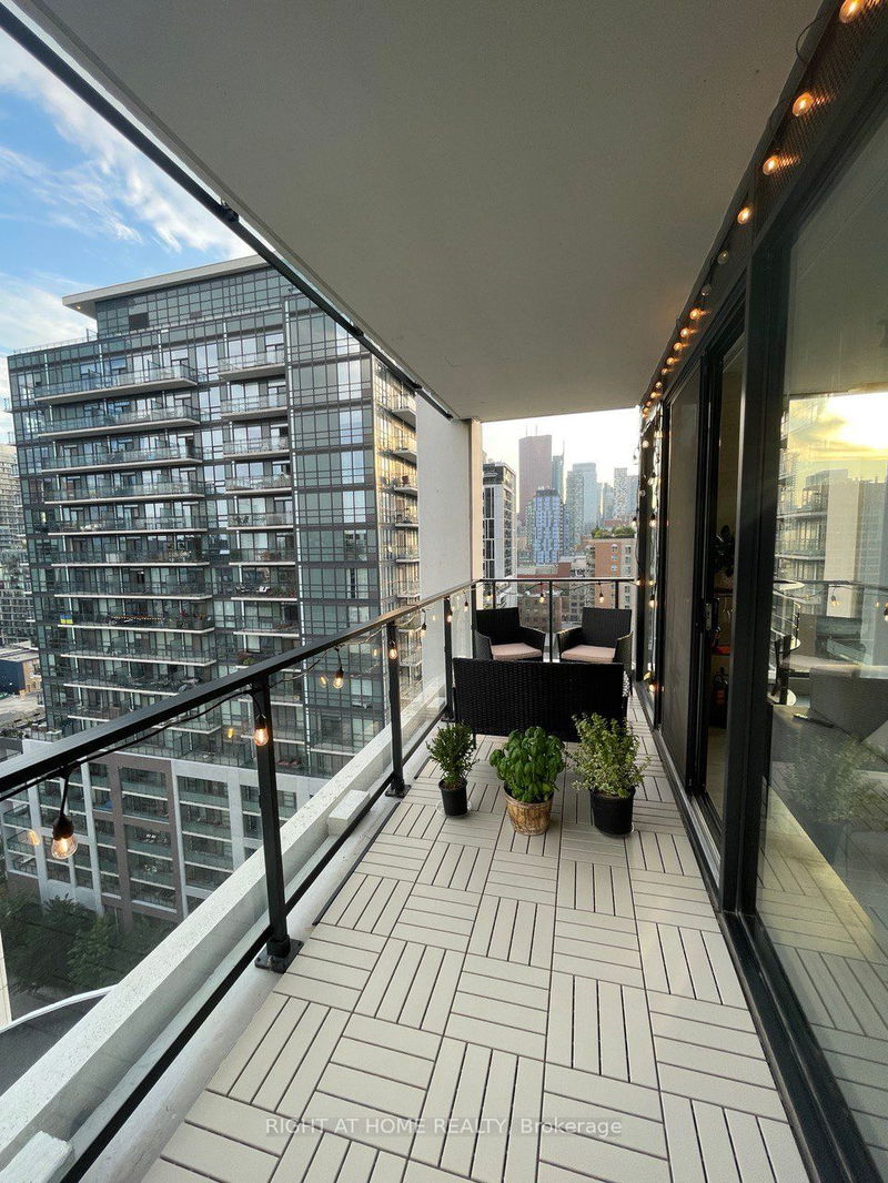 Preview image for 55 Ontario St #1308, Toronto