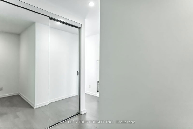 Preview image for 101 Peter St #2511, Toronto