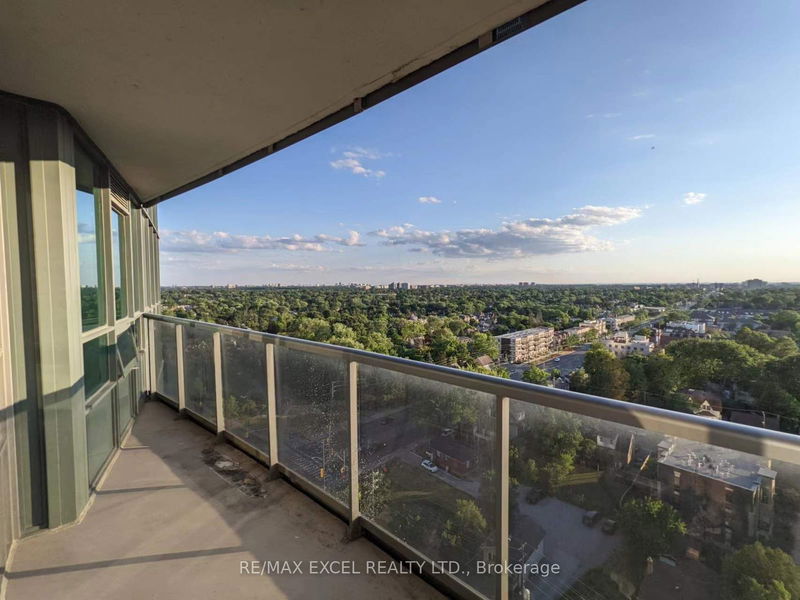 Preview image for 15 Greenview Ave #1511, Toronto