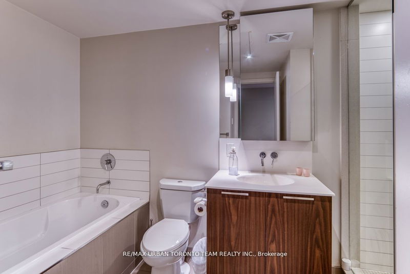 Preview image for 650 King St W #205, Toronto