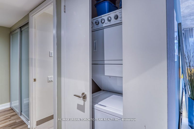 Preview image for 650 King St W #205, Toronto