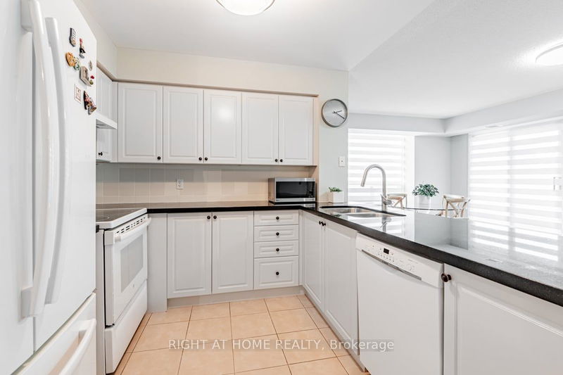 Preview image for 18 Spring Garden Ave #1110, Toronto