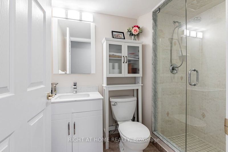 Preview image for 18 Spring Garden Ave #1110, Toronto