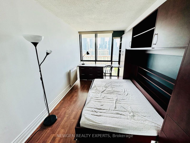 Preview image for 86 Gerrard St E #14F, Toronto