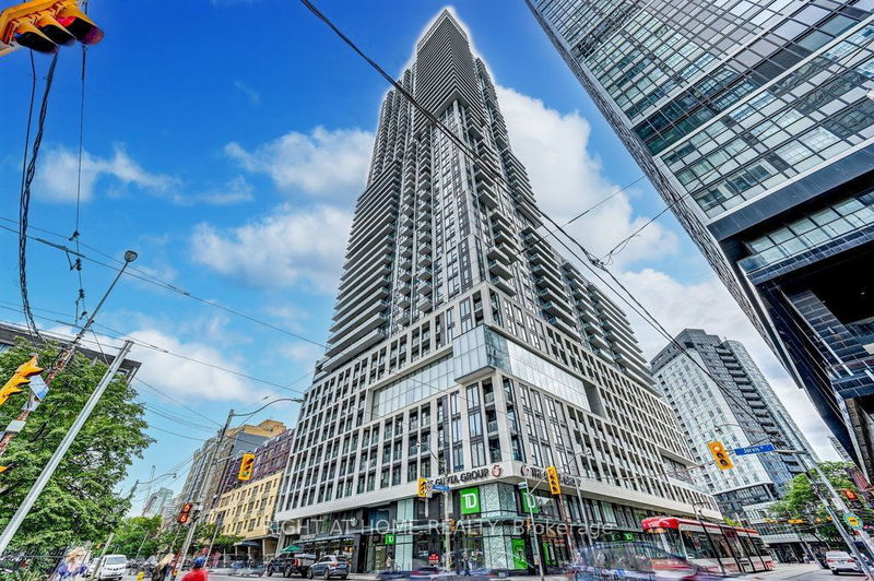 Preview image for 251 jarvis St #2702, Toronto