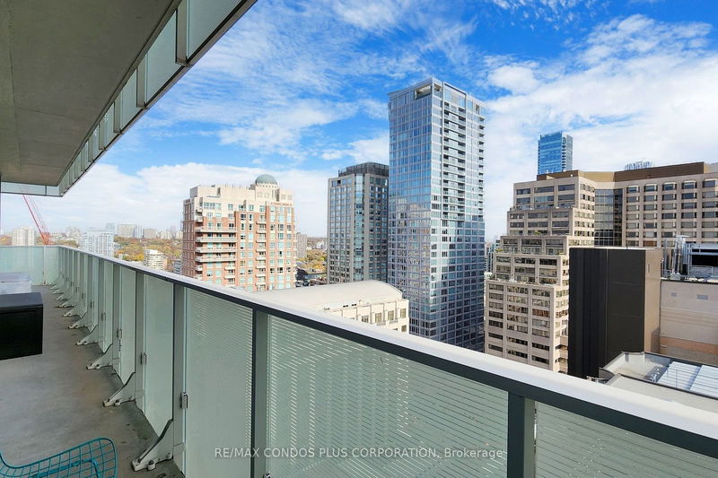 Preview image for 200 Bloor St W #2105, Toronto