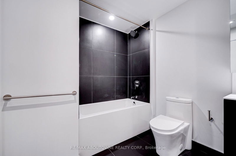 Preview image for 20 Edward St #1503, Toronto