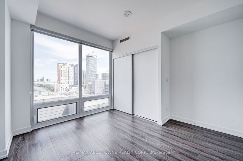 Preview image for 20 Edward St #1503, Toronto