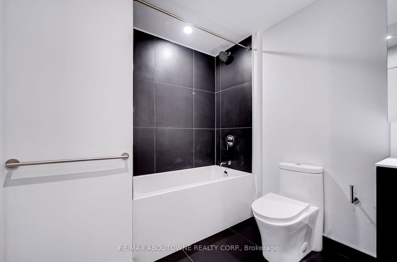 Preview image for 20 Edward St #1503, Toronto