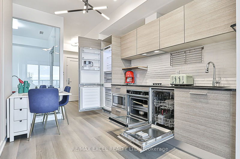 Preview image for 3 Gloucester St #3912, Toronto