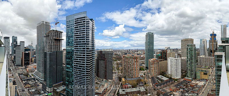 Preview image for 3 Gloucester St #3912, Toronto