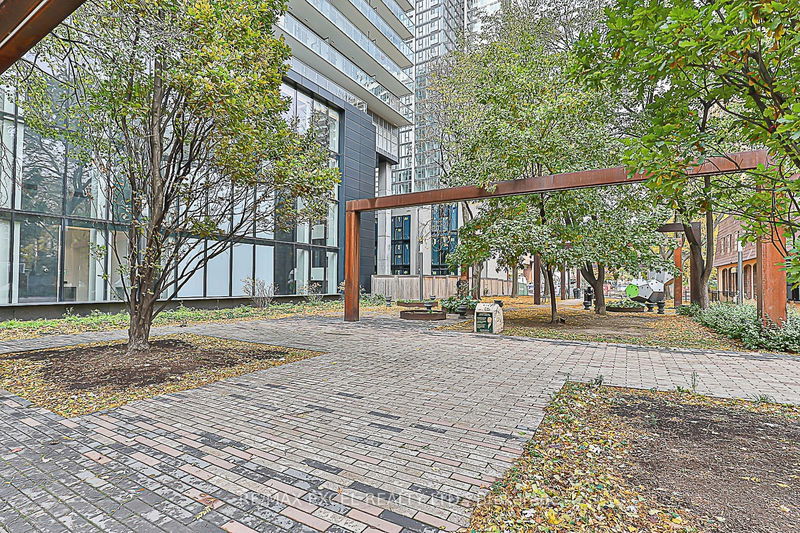 Preview image for 3 Gloucester St #3912, Toronto