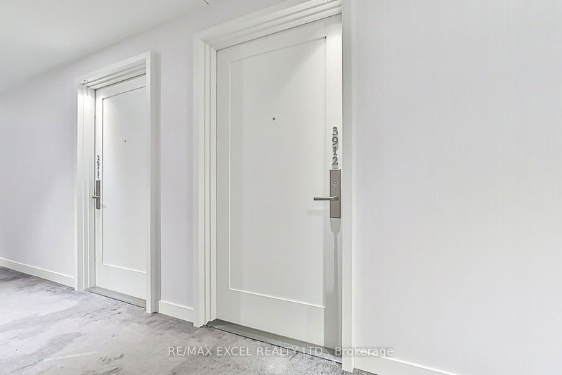 Preview image for 3 Gloucester St #3912, Toronto