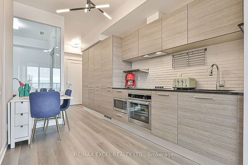 Preview image for 3 Gloucester St #3912, Toronto