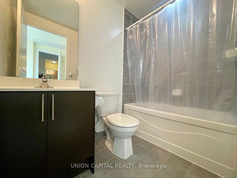 Preview image for 135 Wynford Dr #1201, Toronto