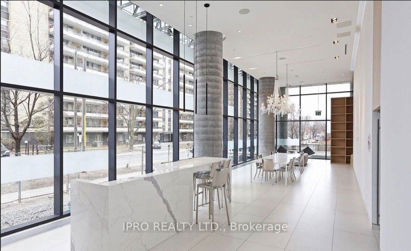 Preview image for 185 Roehampton Ave #1606, Toronto