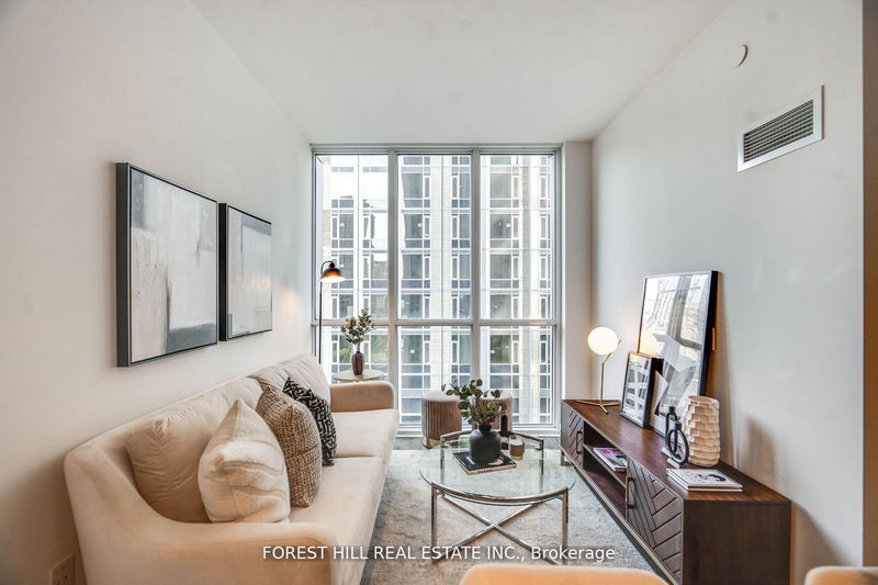 Preview image for 1 Yorkville Ave #802, Toronto