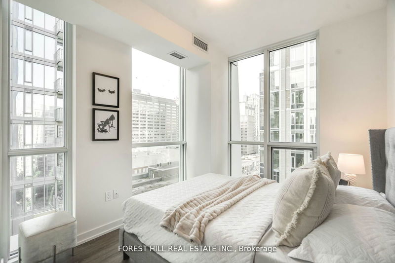 Preview image for 1 Yorkville Ave #802, Toronto