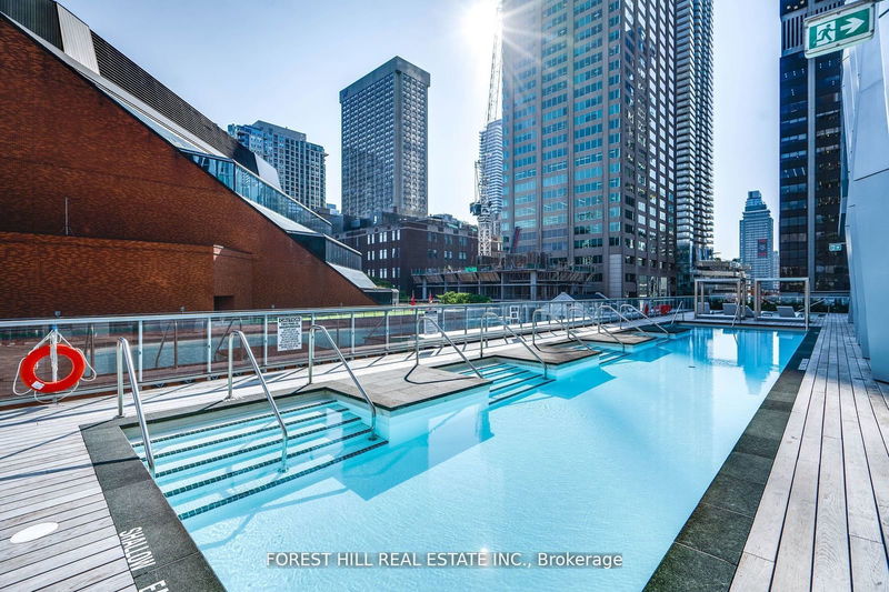 Preview image for 1 Yorkville Ave #802, Toronto