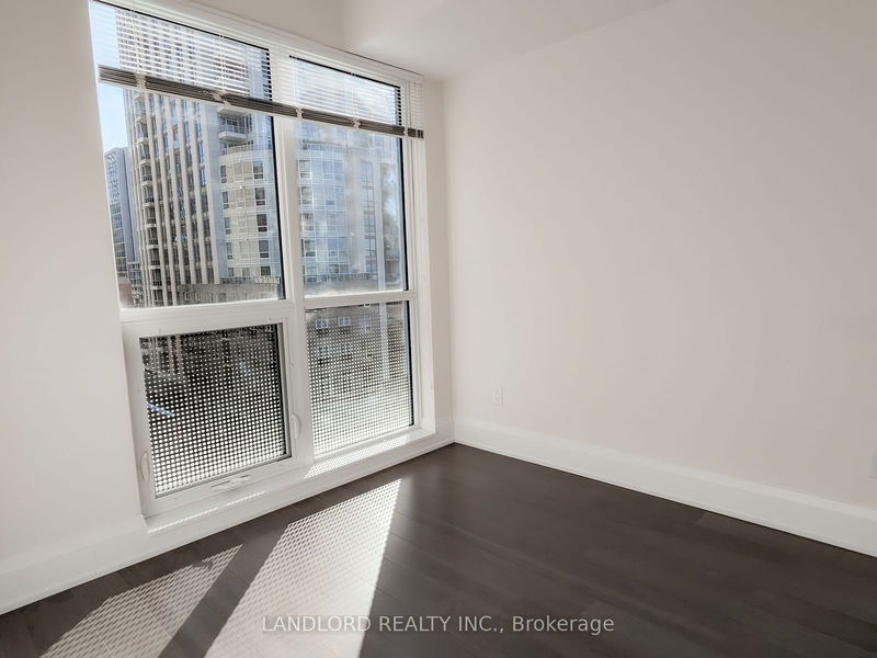 Preview image for 88 Cumberland St #801, Toronto