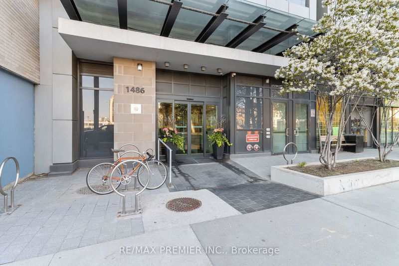 Preview image for 1486 Bathurst St #404, Toronto