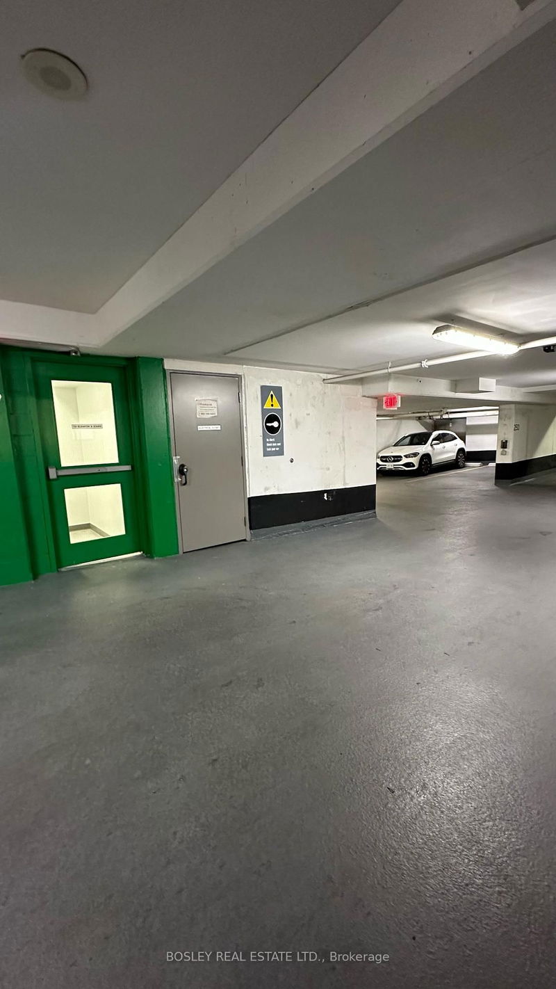 Preview image for 33 Charles St E #Prk249, Toronto
