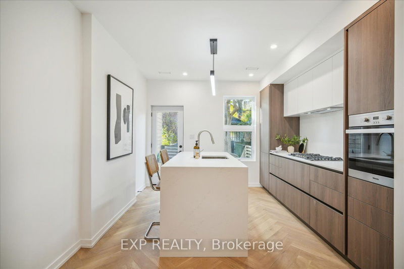 Preview image for 118 Cambridge Ave, Toronto