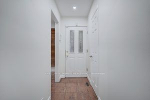 Preview image for 28 Livingston Rd #81, Toronto