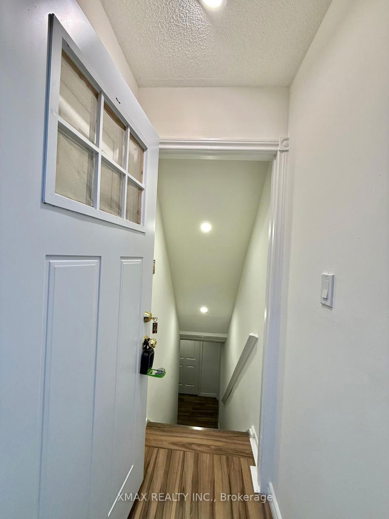 Preview image for 59 Leameadow Way, Toronto