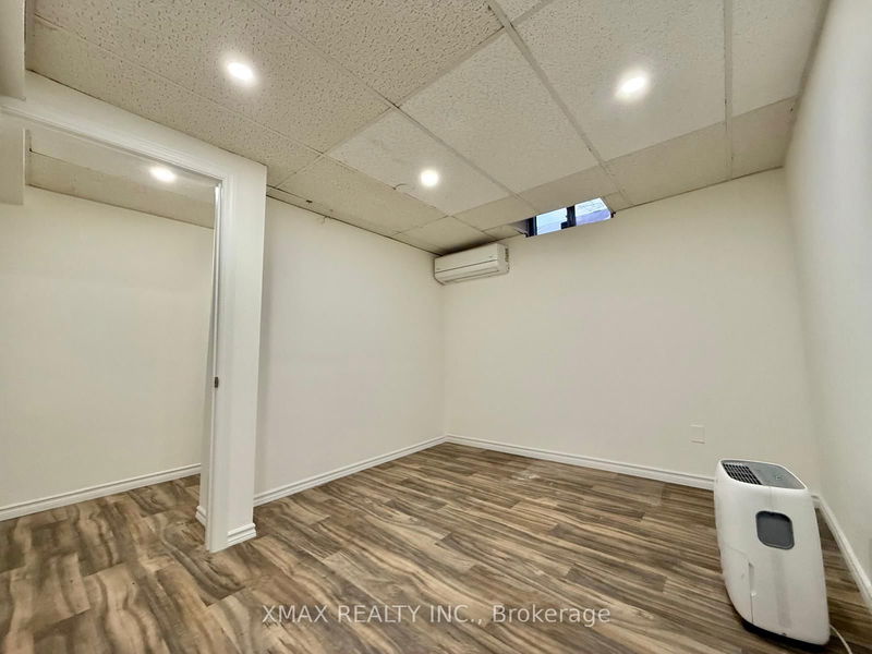 Preview image for 59 Leameadow Way, Toronto