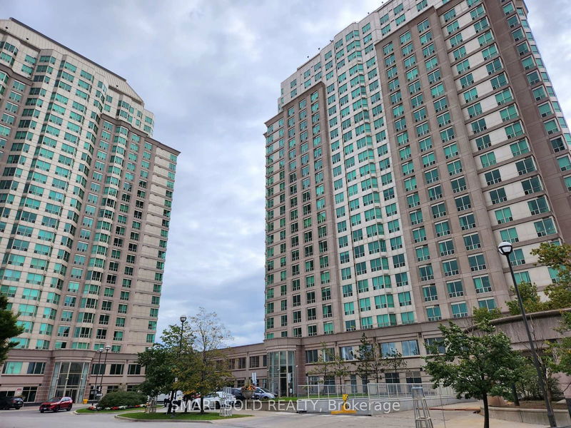 Preview image for 1 Lee Centre Dr #1511, Toronto
