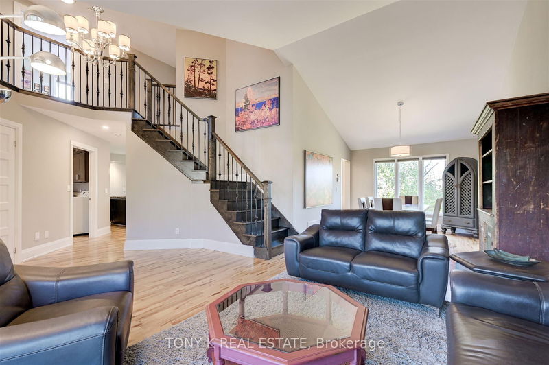 Preview image for 498 Safari Dr, Oshawa