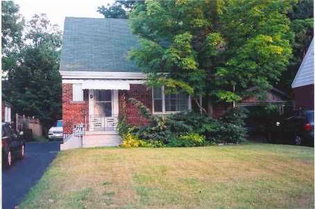 Preview image for 9 Coniston Rd, Toronto