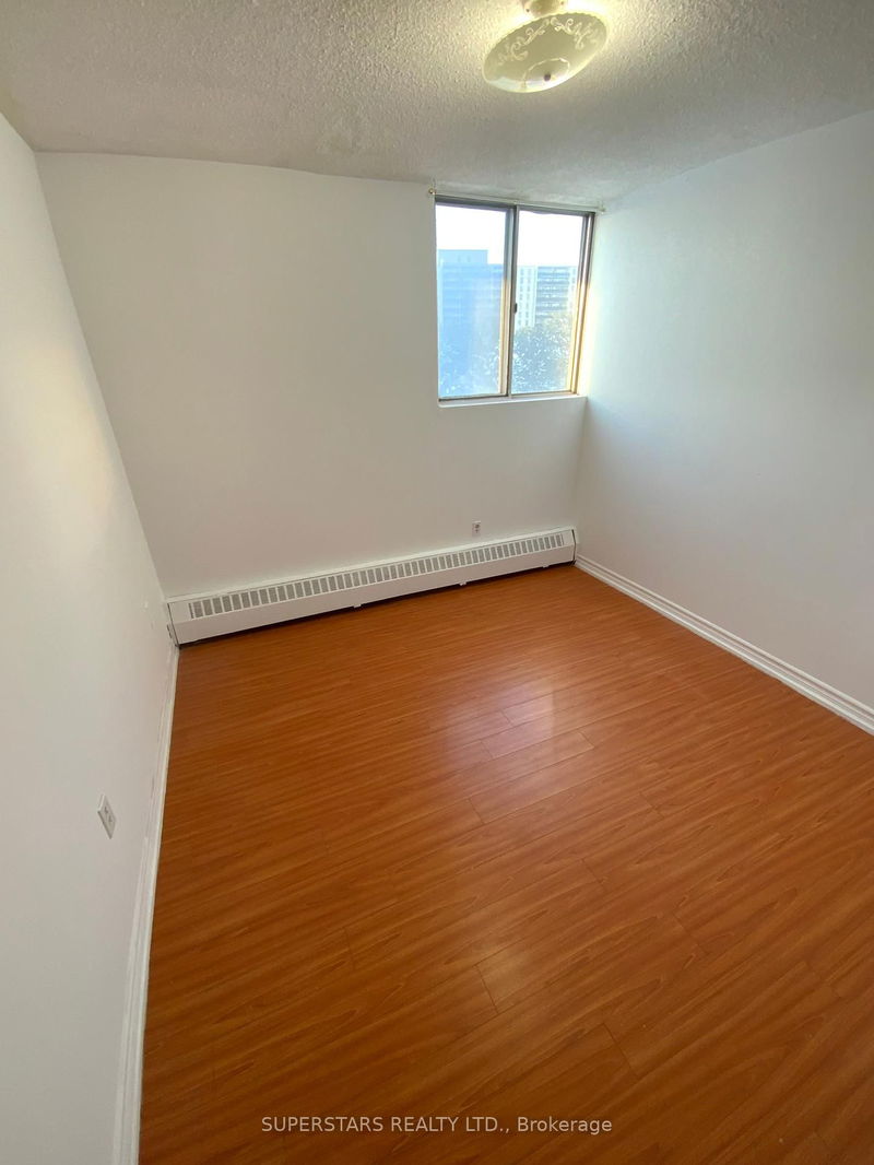 Preview image for 100 Dundalk Dr #403, Toronto