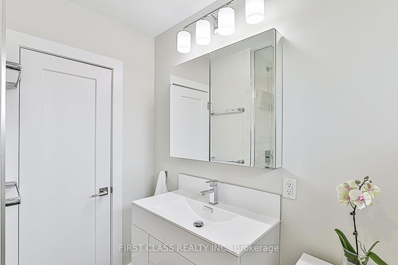 Preview image for 24 Fintona Ave, Toronto