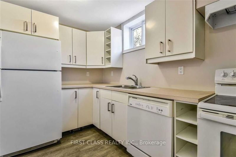Preview image for 24 Fintona Ave, Toronto