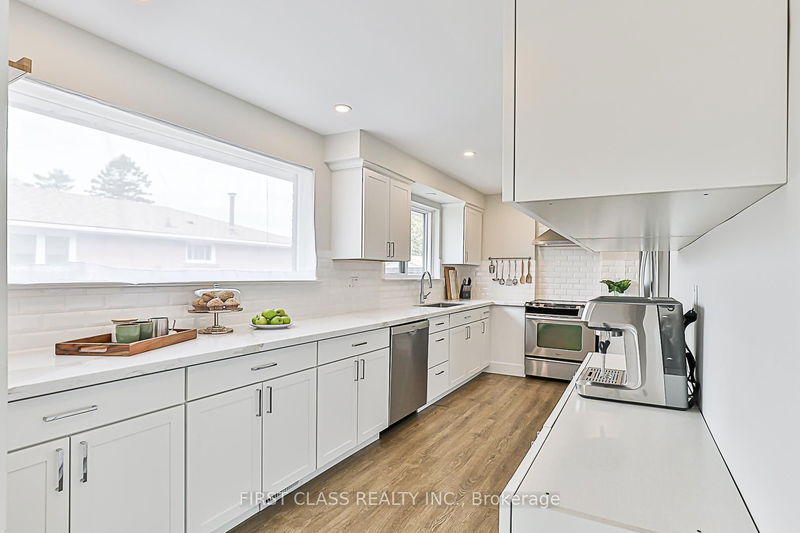 Preview image for 24 Fintona Ave, Toronto