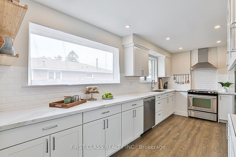 Preview image for 24 Fintona Ave, Toronto