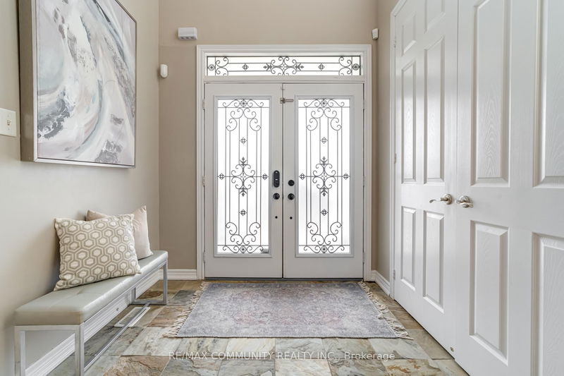 Preview image for 1673 Ballantrae Dr, Oshawa