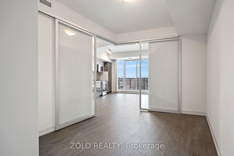 Preview image for 90 Glen Everest Rd #817, Toronto