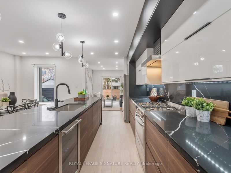 Preview image for 186 Oak Park Ave, Toronto