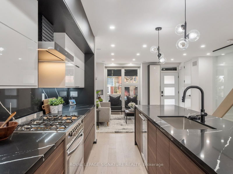 Preview image for 186 Oak Park Ave, Toronto