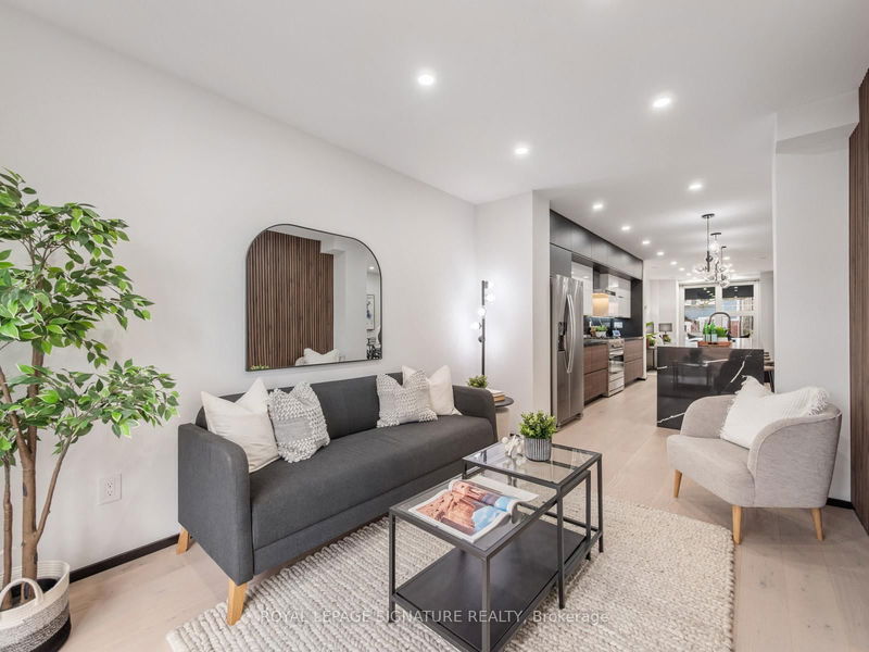 Preview image for 186 Oak Park Ave, Toronto