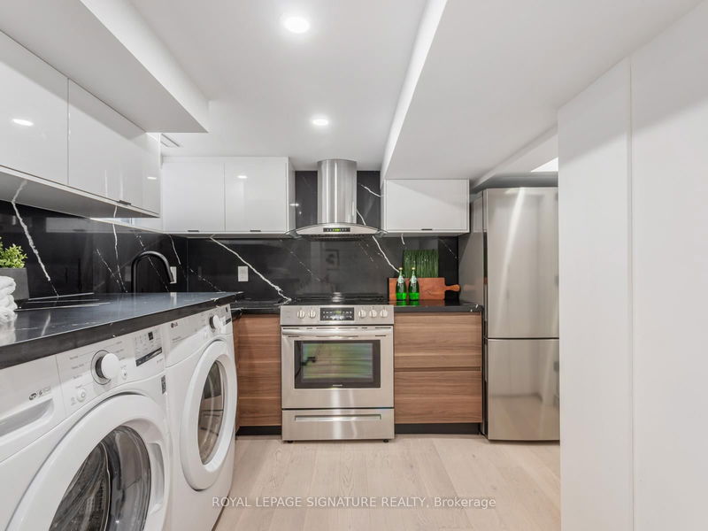Preview image for 186 Oak Park Ave, Toronto