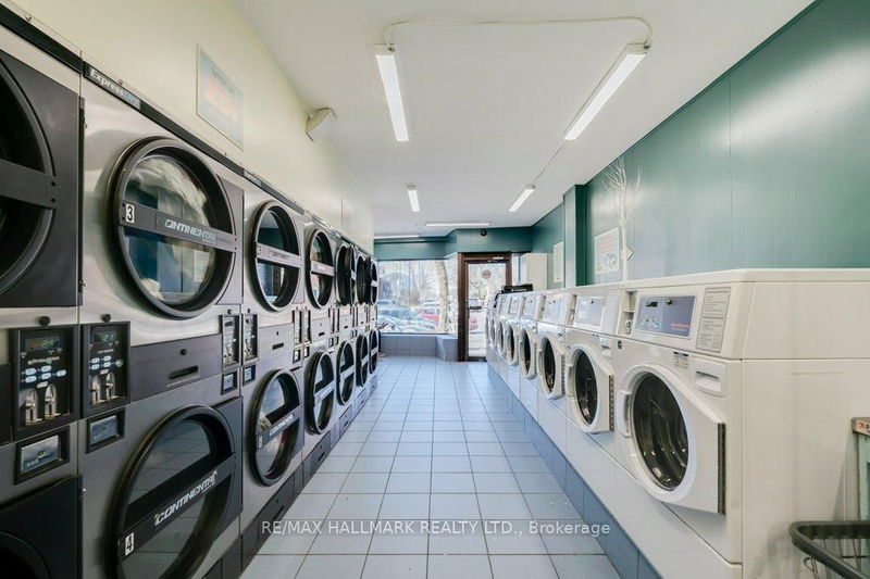 Preview image for 935 Kingston Rd, Toronto