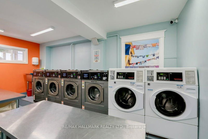 Preview image for 935 Kingston Rd, Toronto