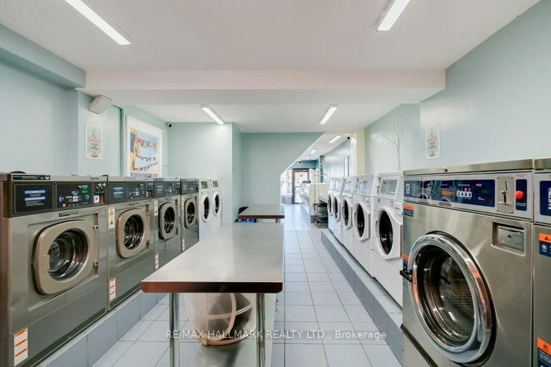 Preview image for 935 Kingston Rd, Toronto