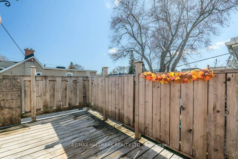 Preview image for 935 Kingston Rd, Toronto