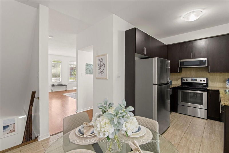 Preview image for 397 Beechgrove Dr #65, Toronto