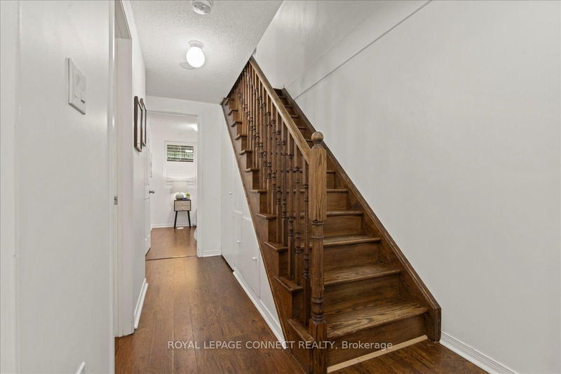 Preview image for 397 Beechgrove Dr #65, Toronto